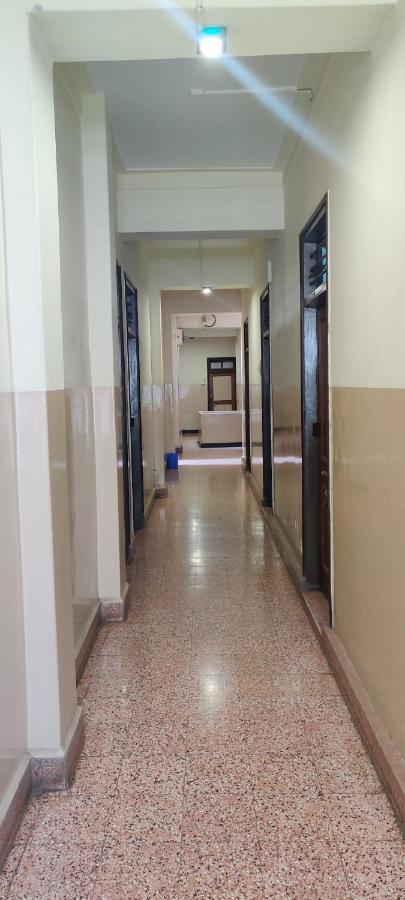 Solanki Guest House Kolhapur Exteriör bild
